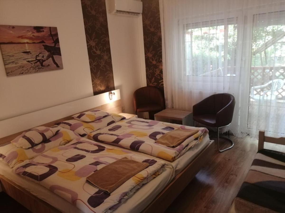 Anita Apartman Bük Eksteriør bilde