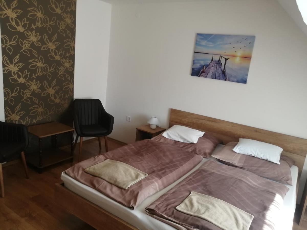 Anita Apartman Bük Eksteriør bilde